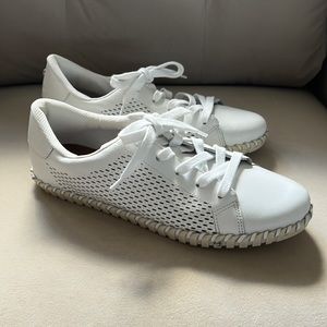 Bottero white leather sneakers.  Well made super comfortable size 8 1/2 NWOT